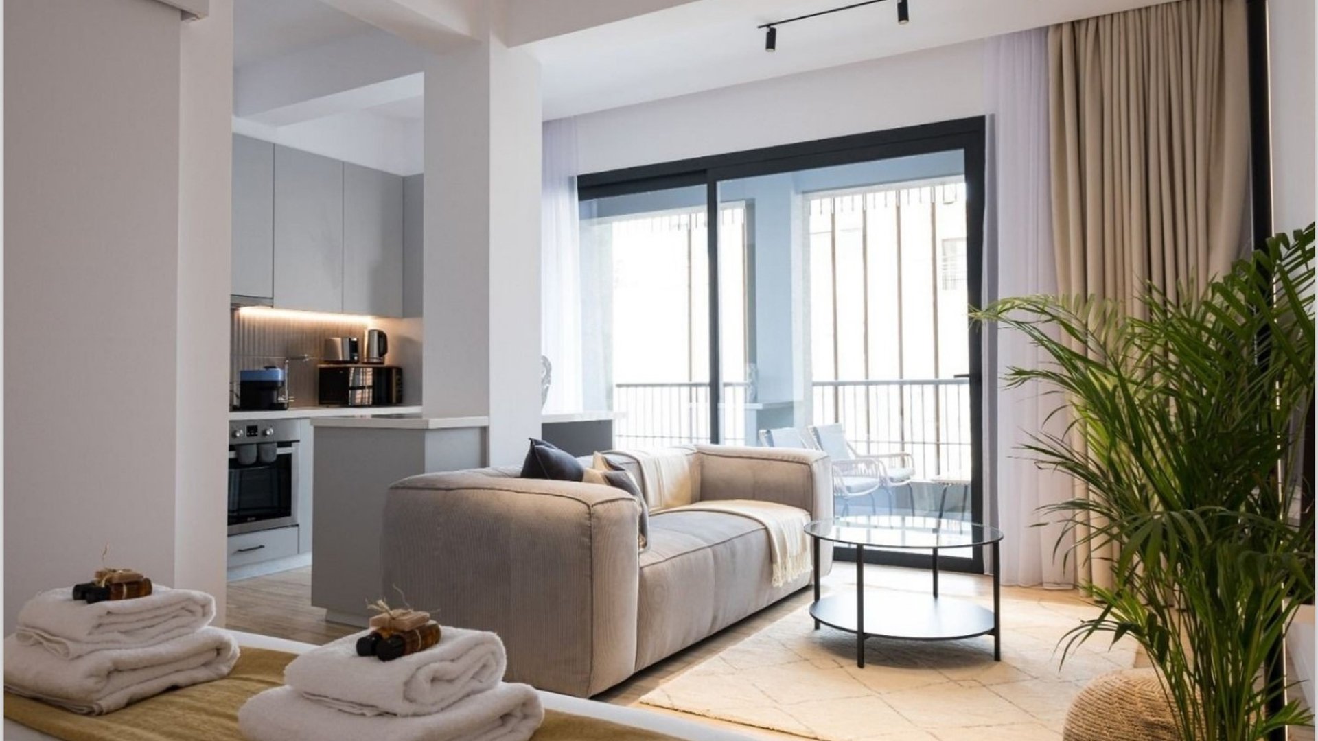 2 bedrooms Apartment in Anavargos, Paphos, Cyprus No. 27322