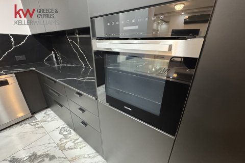 2 bedrooms Apartment in Larnaca, Larnaka,  No. 39640 6