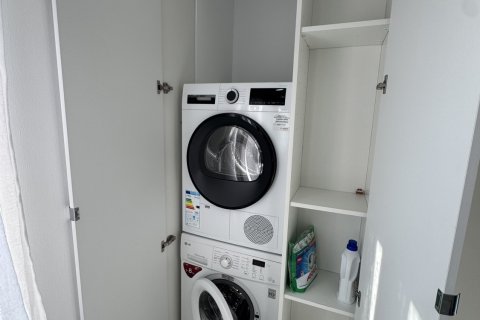 2 bedrooms Apartment in Larnaca, Larnaka,  No. 39640 19