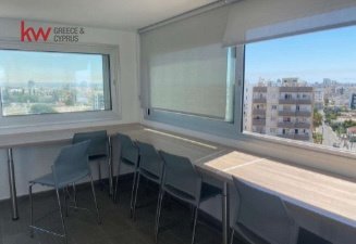 Офис 1778м2 в Ларнака, Кипр № 39642