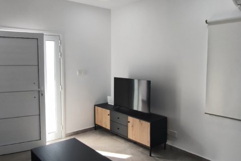 2 bedrooms Townhouse in Larnaca, Larnaka,  No. 39641