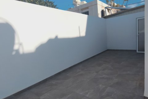 2 bedrooms Townhouse in Larnaca, Larnaka,  No. 39641 8