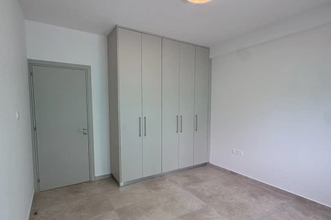 3 bedrooms Apartment in Larnaca, Larnaka,  No. 39644 12