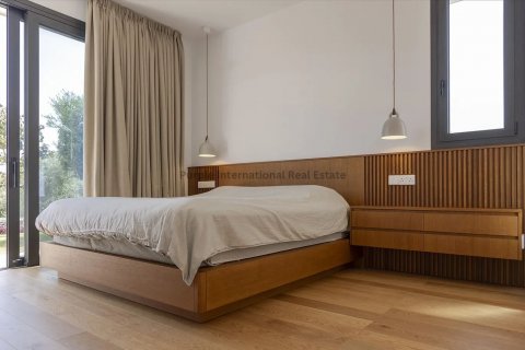 Бунгало с 4 спальнями в Агиа Маринуда, Пафос, Кипр № 37502 9