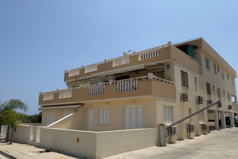 Квартира с 3 спальнями в Паралимни, Аммохостос, Кипр № 37503 1