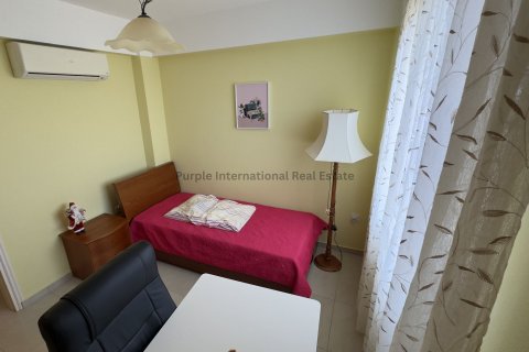 Квартира с 3 спальнями в Паралимни, Аммохостос, Кипр № 37503 20