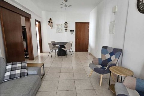 2 bedrooms Apartment in Larnaka, No. 50648 3