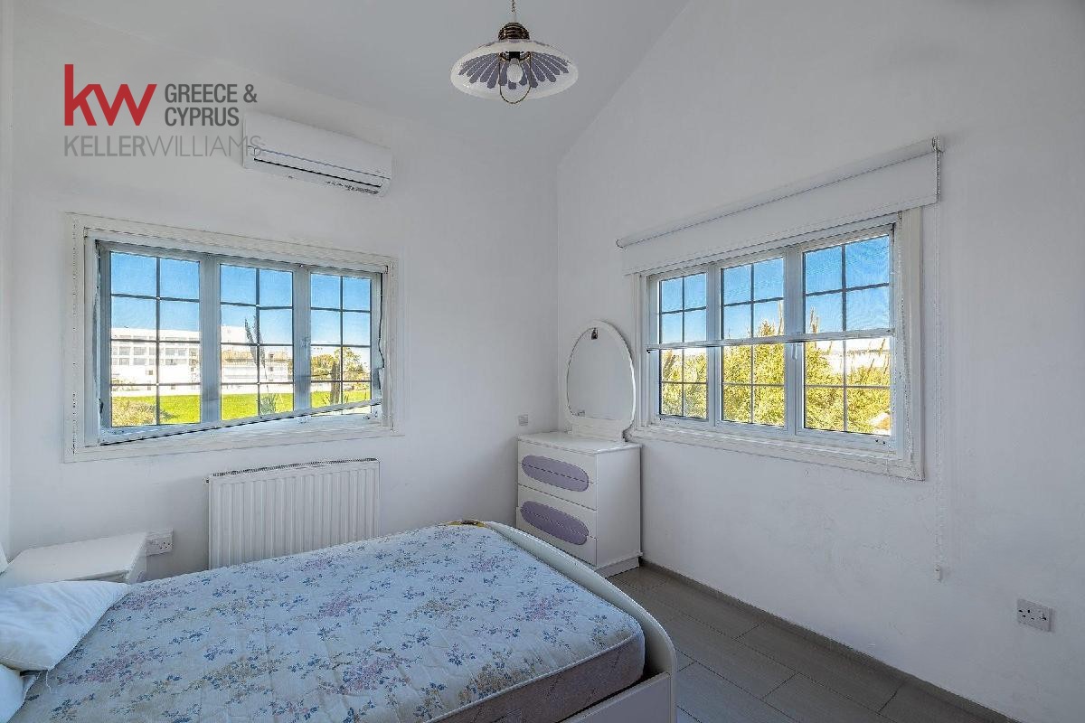 4 bedrooms Villa in Ayia Napa, Ammochostos, Cyprus No. 40270