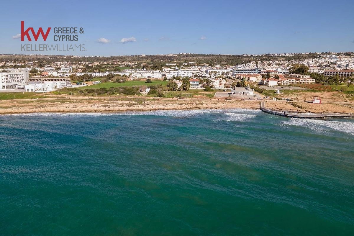 4 bedrooms Villa in Ayia Napa, Ammochostos, Cyprus No. 40270