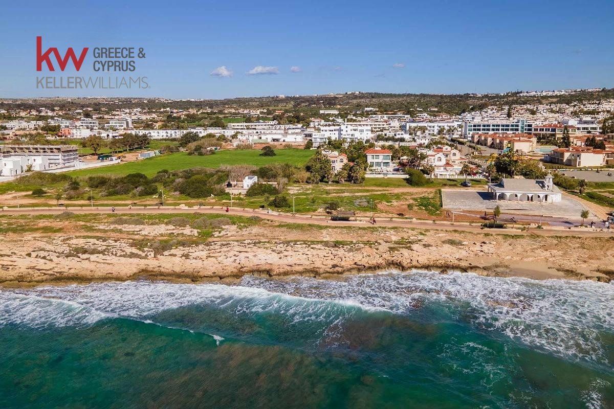4 bedrooms Villa in Ayia Napa, Ammochostos, Cyprus No. 40270