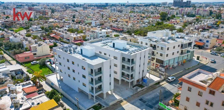 2 bedrooms Apartment in Larnaca, Larnaka,  No. 40269