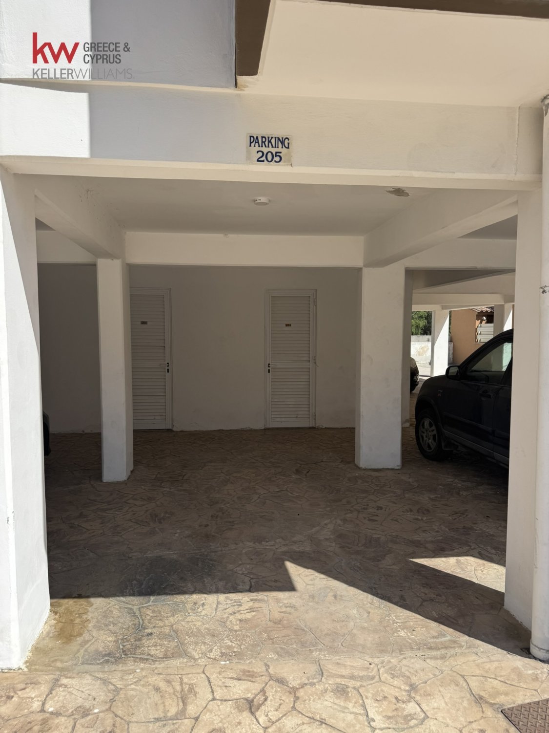 2 bedrooms Apartment in Larnaca, Larnaka, Cyprus No. 40146