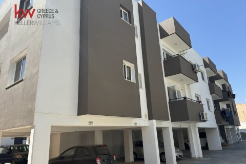 2 bedrooms Apartment in Larnaca, Larnaka,  No. 40146 27