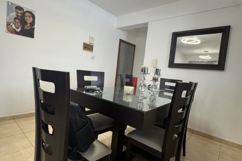 2 bedrooms Apartment in Larnaca, Larnaka,  No. 40146 5
