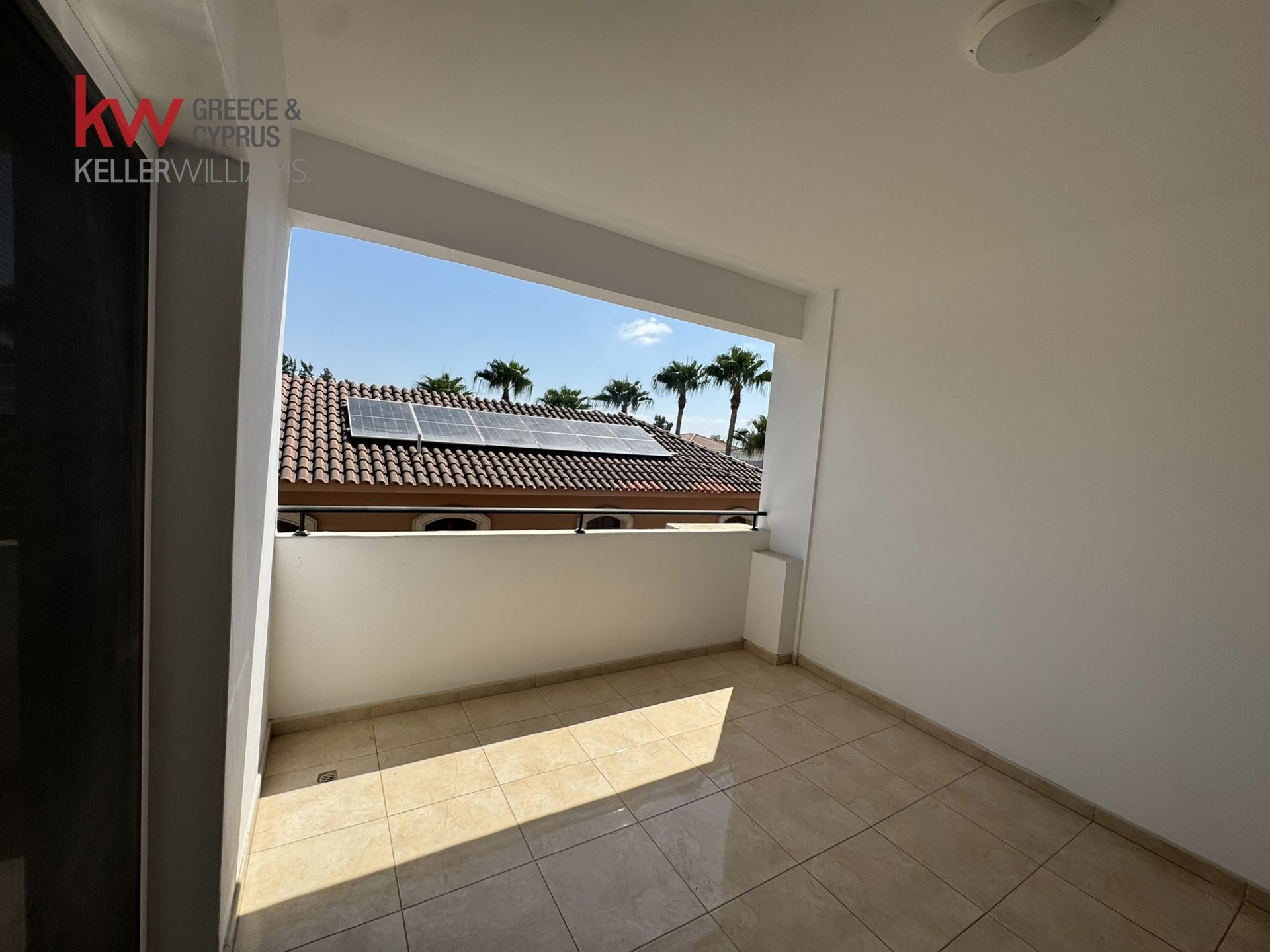 2 bedrooms Apartment in Larnaca, Larnaka, Cyprus No. 40146