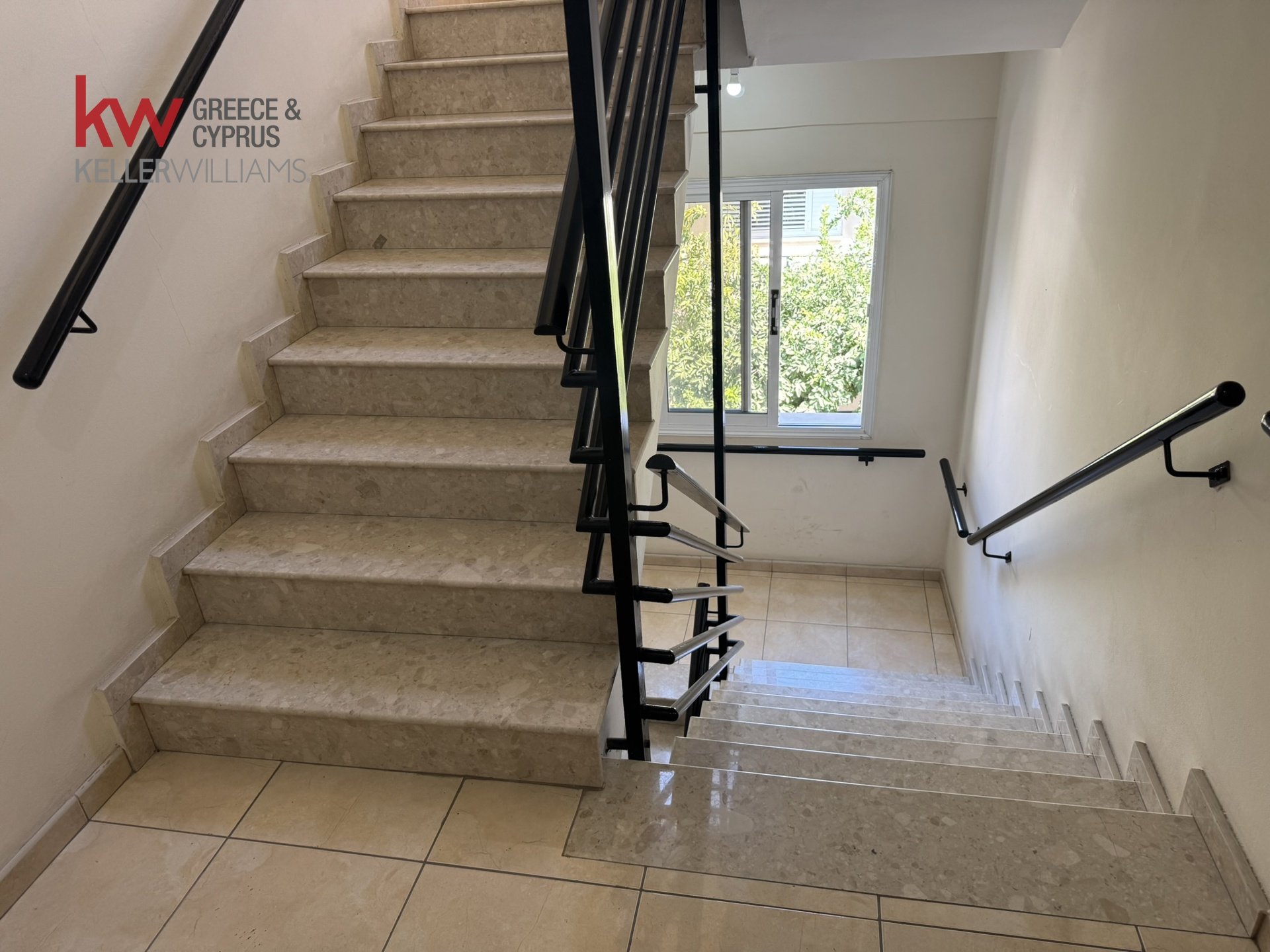 2 bedrooms Apartment in Larnaca, Larnaka, Cyprus No. 40146