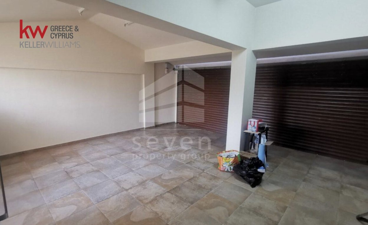 5 bedrooms Townhouse in Larnaka, Cyprus No. 40144