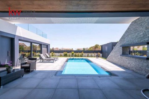 3 bedrooms Villa in Larnaka,  No. 40147 11