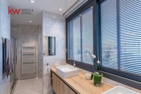 3 bedrooms Villa in Larnaka,  No. 40147 10