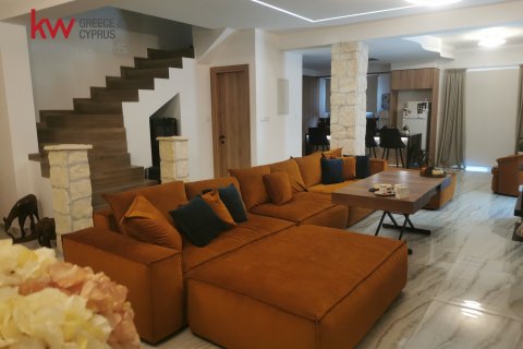 4 bedrooms Townhouse in Psevdas, Larnaka,  No. 39980 4