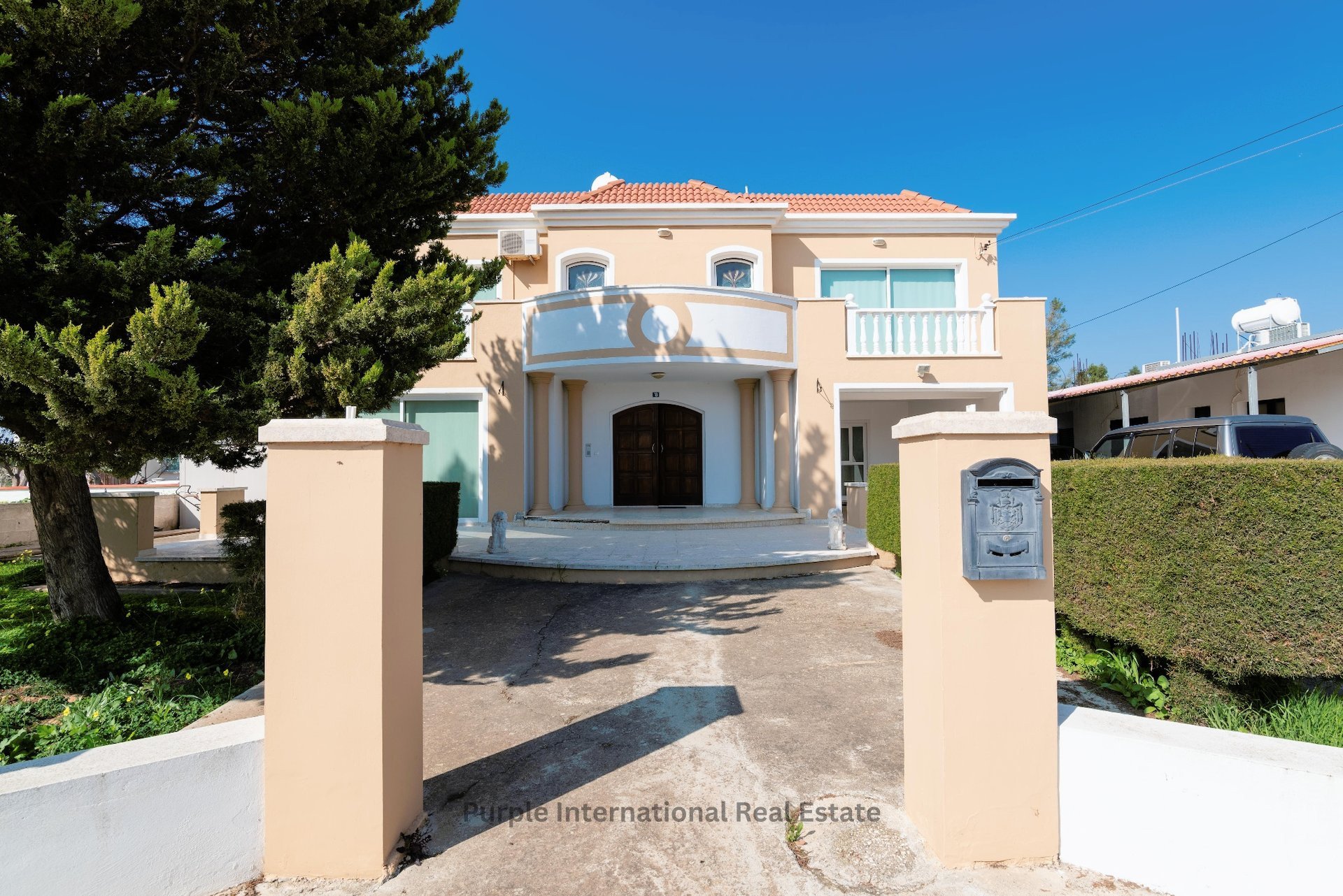 4 bedrooms Villa in Paralimni, Ammochostos, Cyprus No. 36246
