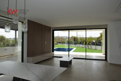 4 bedrooms Villa in Paralimni, Ammochostos,  No. 40489 13