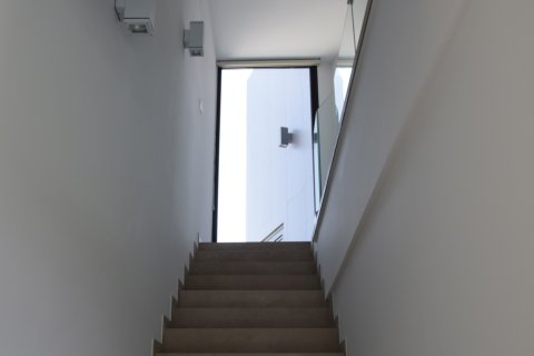 4 bedrooms Villa in Paralimni, Ammochostos,  No. 40489 16