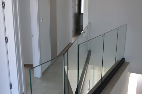 4 bedrooms Villa in Paralimni, Ammochostos,  No. 40489 17