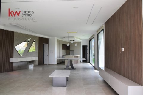 4 bedrooms Villa in Paralimni, Ammochostos,  No. 40489 4