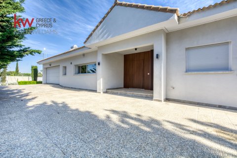 4 bedrooms Villa in Paralimni, Ammochostos,  No. 40492 6