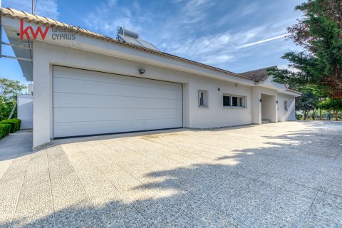 4 bedrooms Villa in Paralimni, Ammochostos,  No. 40492 7