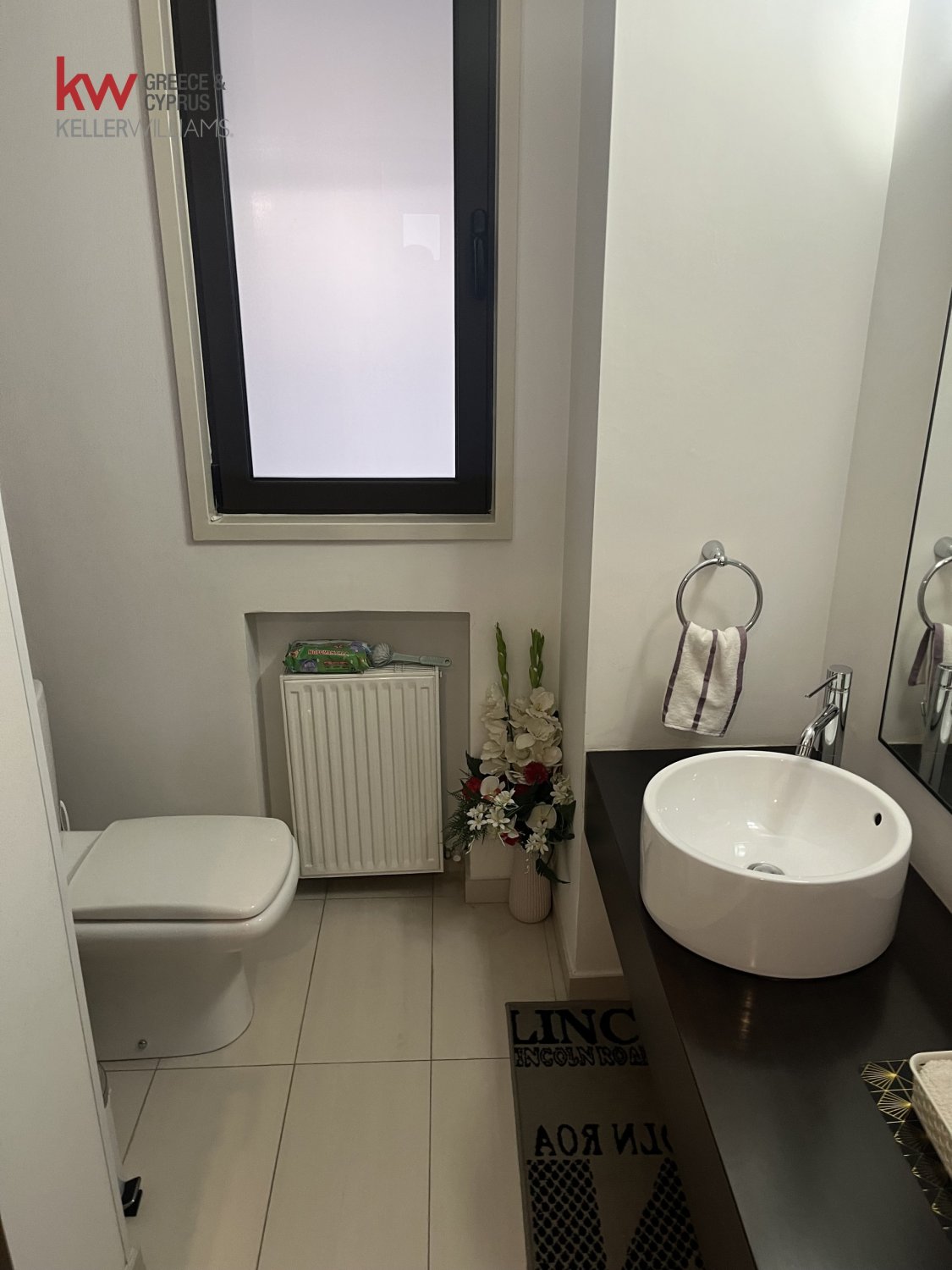 4 bedrooms Villa in Larnaca, Larnaka, Cyprus No. 40493
