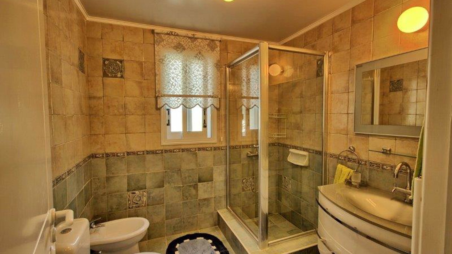 4 bedrooms Villa in Chloraka, Paphos, Cyprus No. 26108