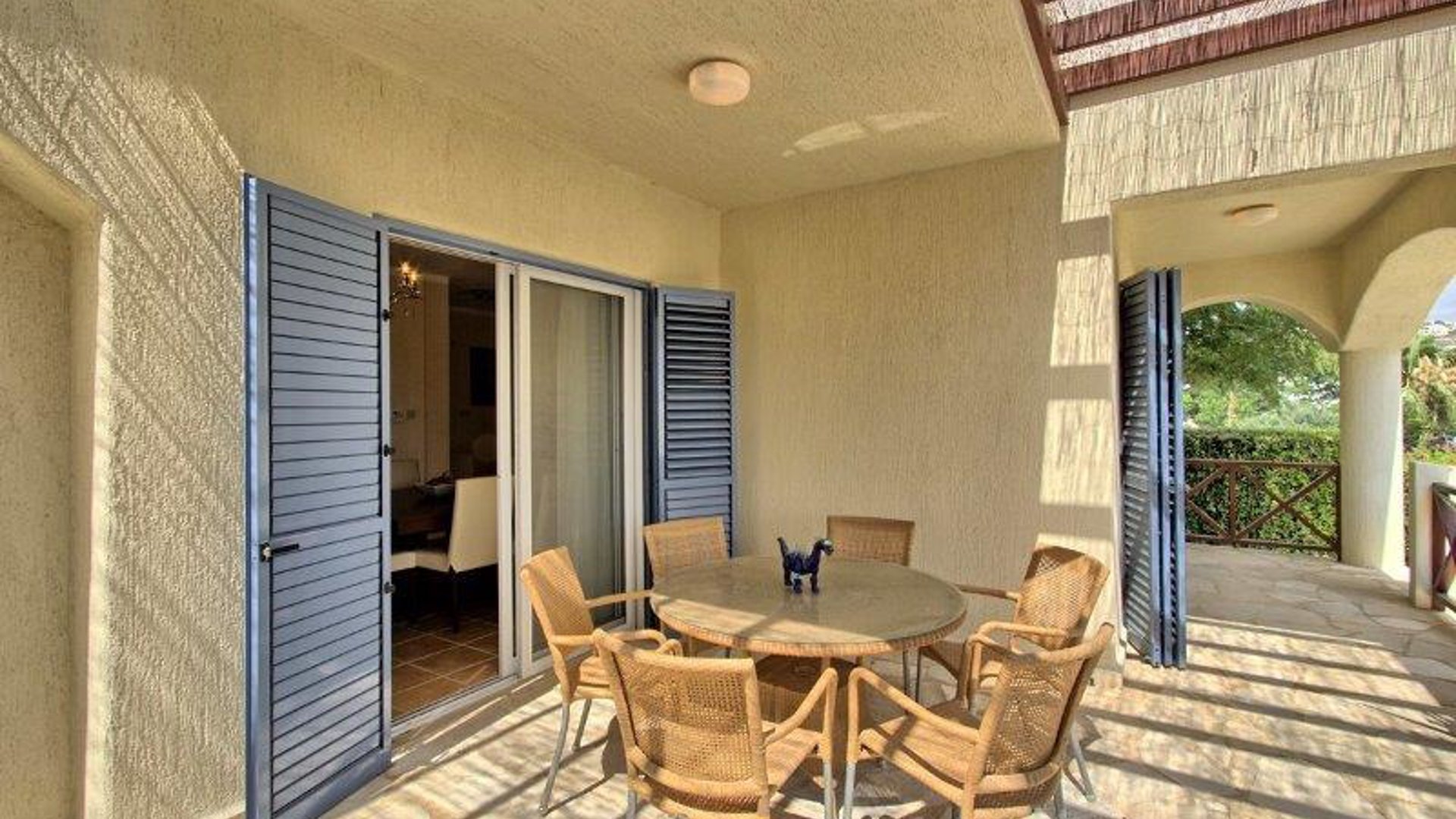 4 bedrooms Villa in Chloraka, Paphos, Cyprus No. 26108