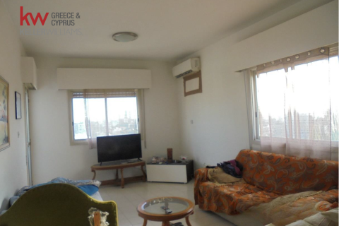 3 bedrooms Apartment in Limassol,  No. 40230