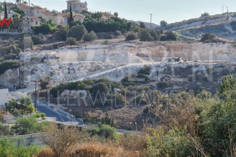 1732m2 Land in Agios Tychonas, Limassol,  No. 40229 6