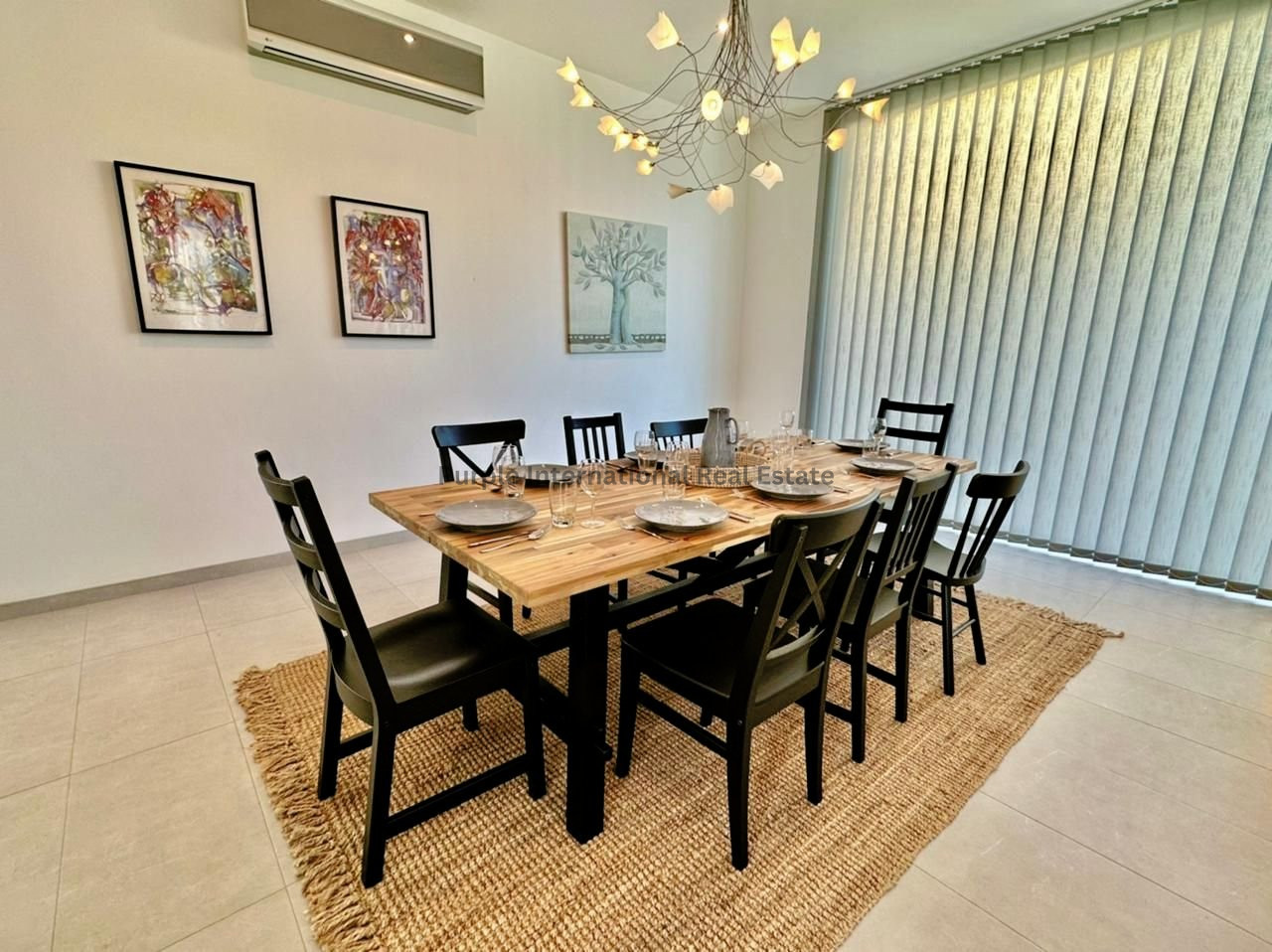5 bedrooms Villa in Aradippou, Larnaka, Cyprus No. 35180