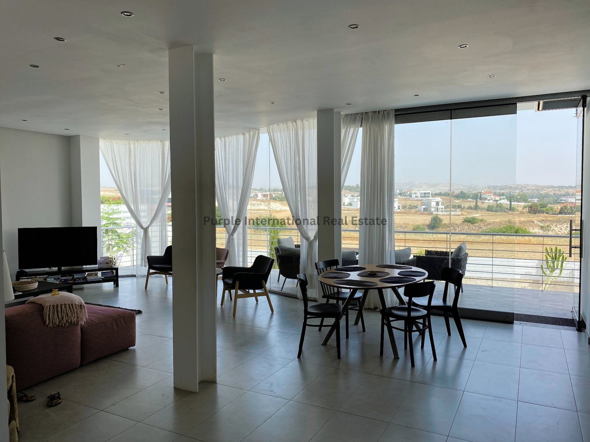 5 bedrooms Villa in Aradippou, Larnaka, Cyprus No. 35180