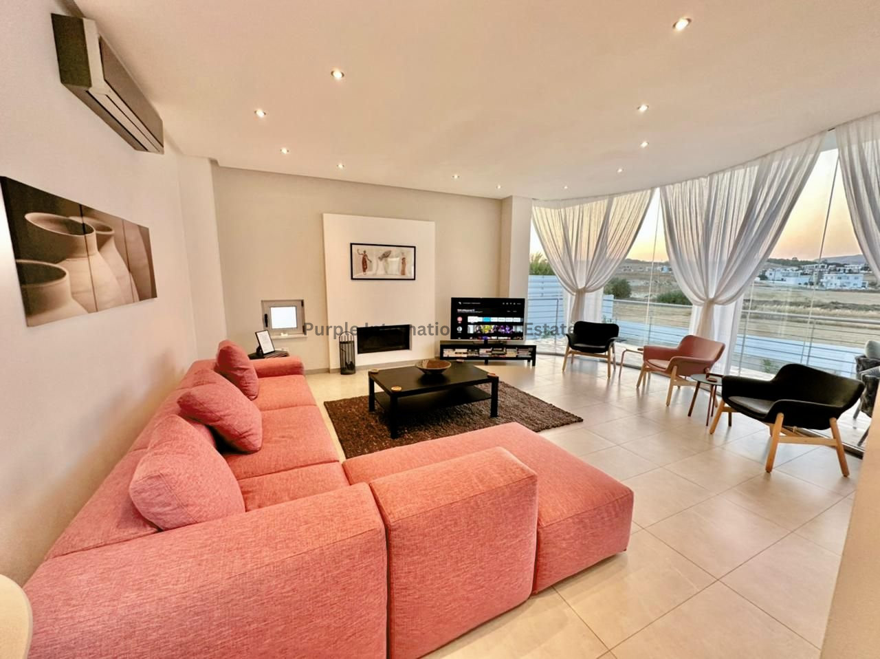 5 bedrooms Villa in Aradippou, Larnaka, Cyprus No. 35180