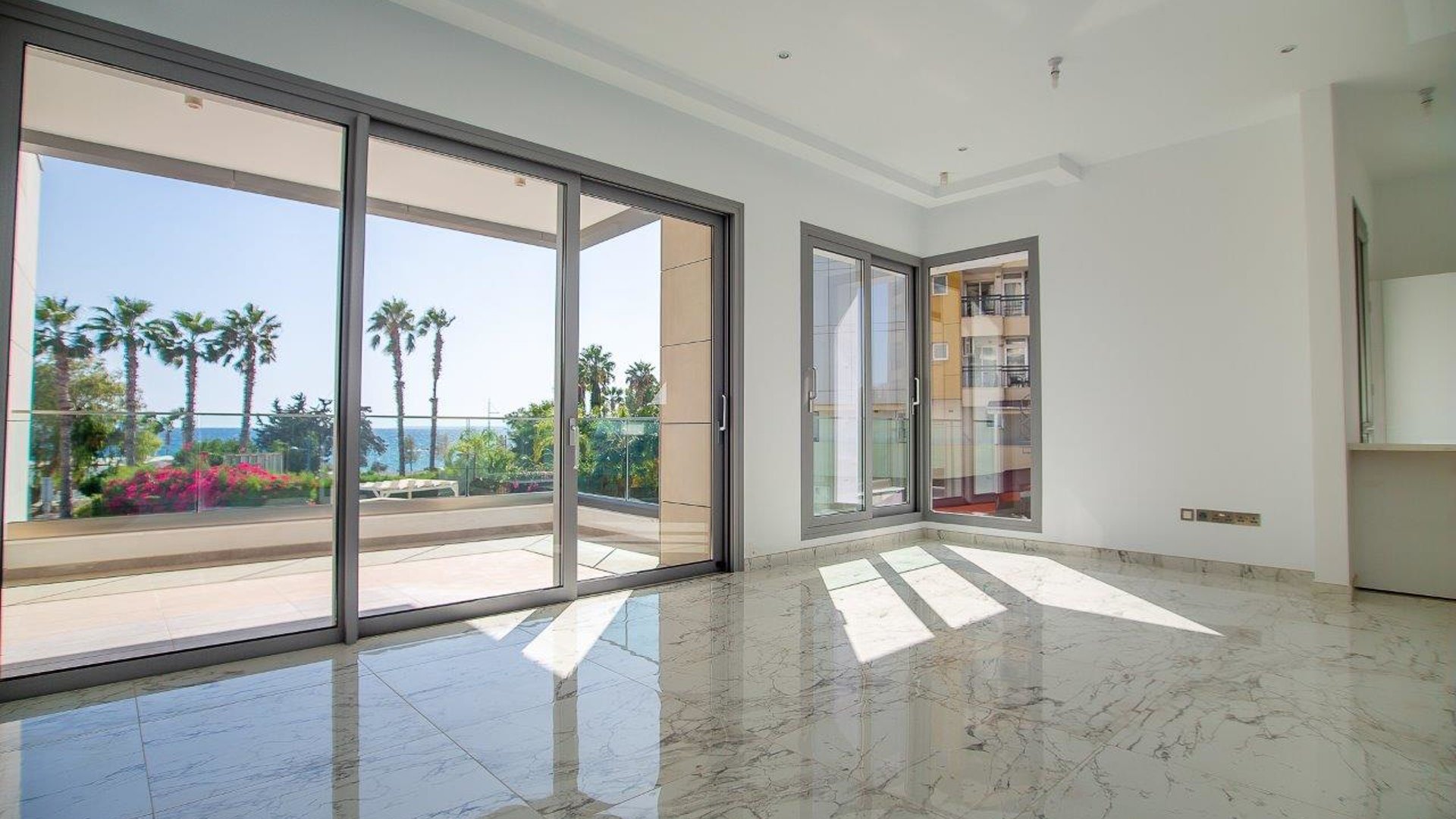 2 chambres Appartement à Agios Tychonas, Limassol, Chypre No. 25666