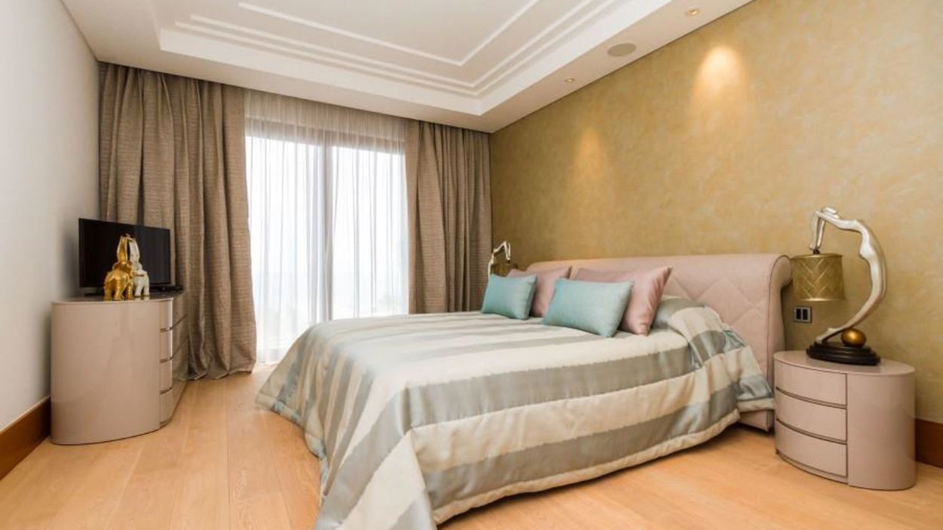 4 bedrooms Villa in Limassol, Cyprus No. 25665