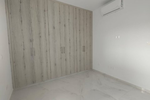 2 dormitorios Apartamento en Larnaka, No. 52285 8