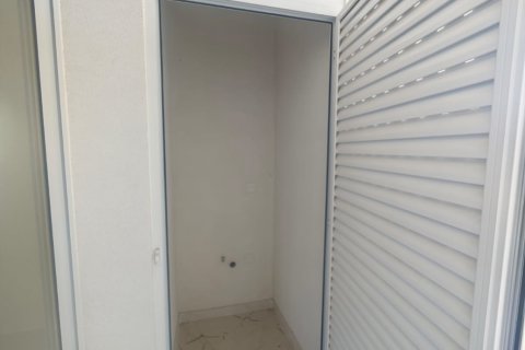 2 dormitorios Apartamento en Larnaka, No. 52285 11
