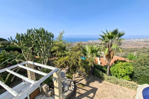 Вилла с 3 спальнями в Тала, Пафос,  № 47746 7