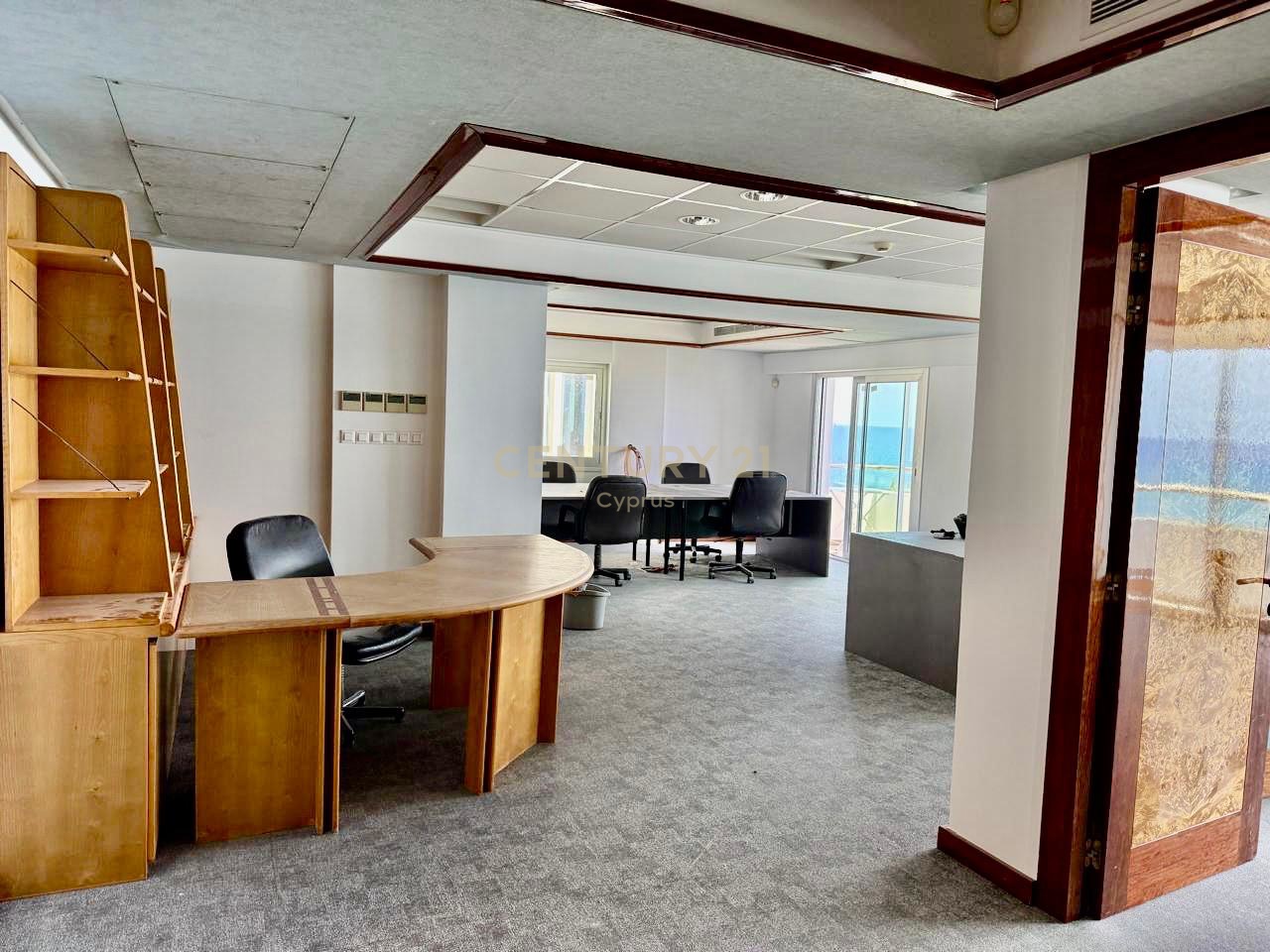 170m2 Office in Limassol, Cyprus No. 55301