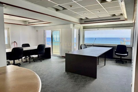 170m2 Oficina en Limassol, No. 55301