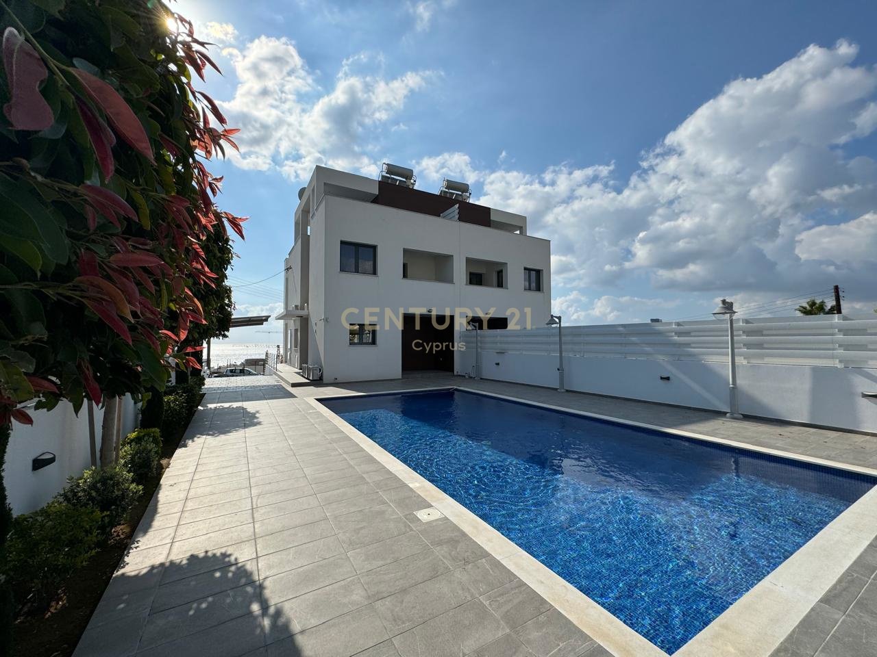 4 chambres Villa à Agios Tychonas, Limassol, Chypre No. 55305