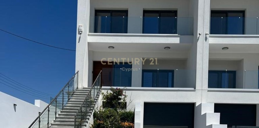 4 dormitorios Villa en Agios Tychonas, Limassol,  No. 55305