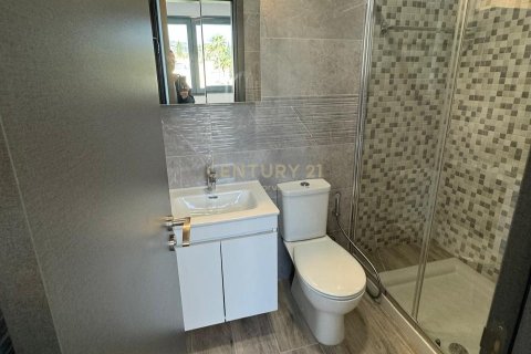 4 dormitorios Villa en Agios Tychonas, Limassol,  No. 55305 17