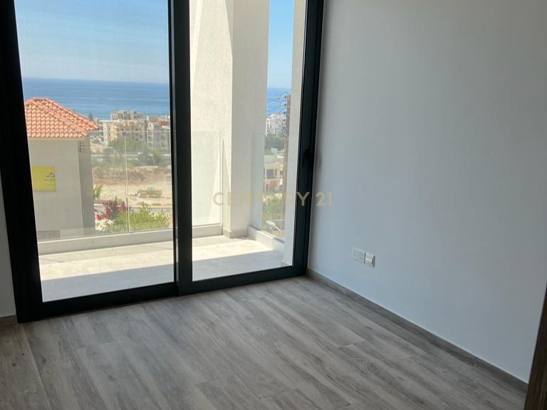 4 chambres Villa à Agios Tychonas, Limassol, Chypre No. 55305